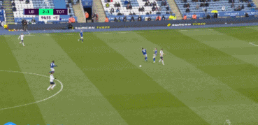 为庆祝美加墨世界杯，与刺客足球鞋融合设计的科8将进行复刻