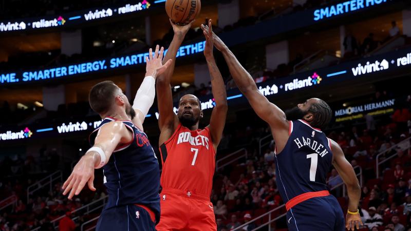 RMC：巴黎大巴被毕包球迷石块袭击，所幸并无人员受伤