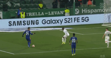 斯基拉：因西涅有望自由转会加盟拉齐奥，并签约至2027年