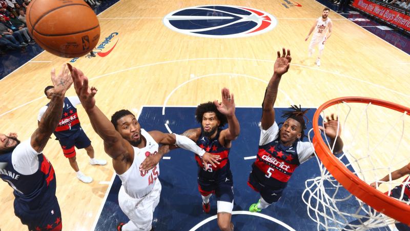 天空：狼堡计划冬窗签下菲尔克鲁格以及小蜜蜂中卫阿耶